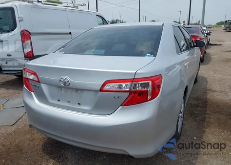 2012 Toyota Camry Le z USA, uszkodzony, nr VIN 4T1BF1FK2CU072770